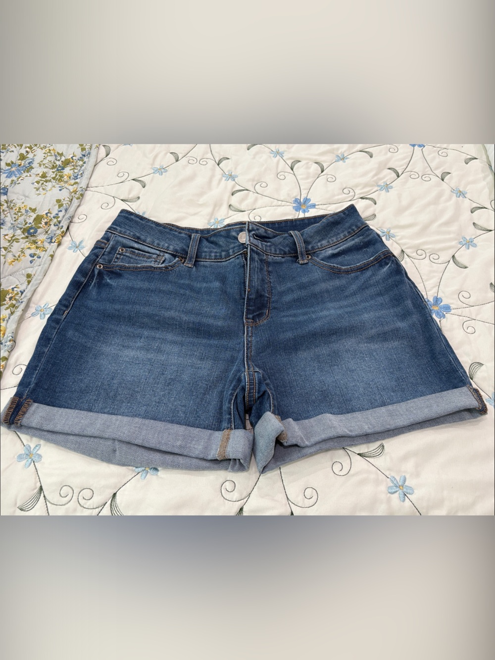 Time and Tru Dark Blue Rolled Hem Jean Shorts
